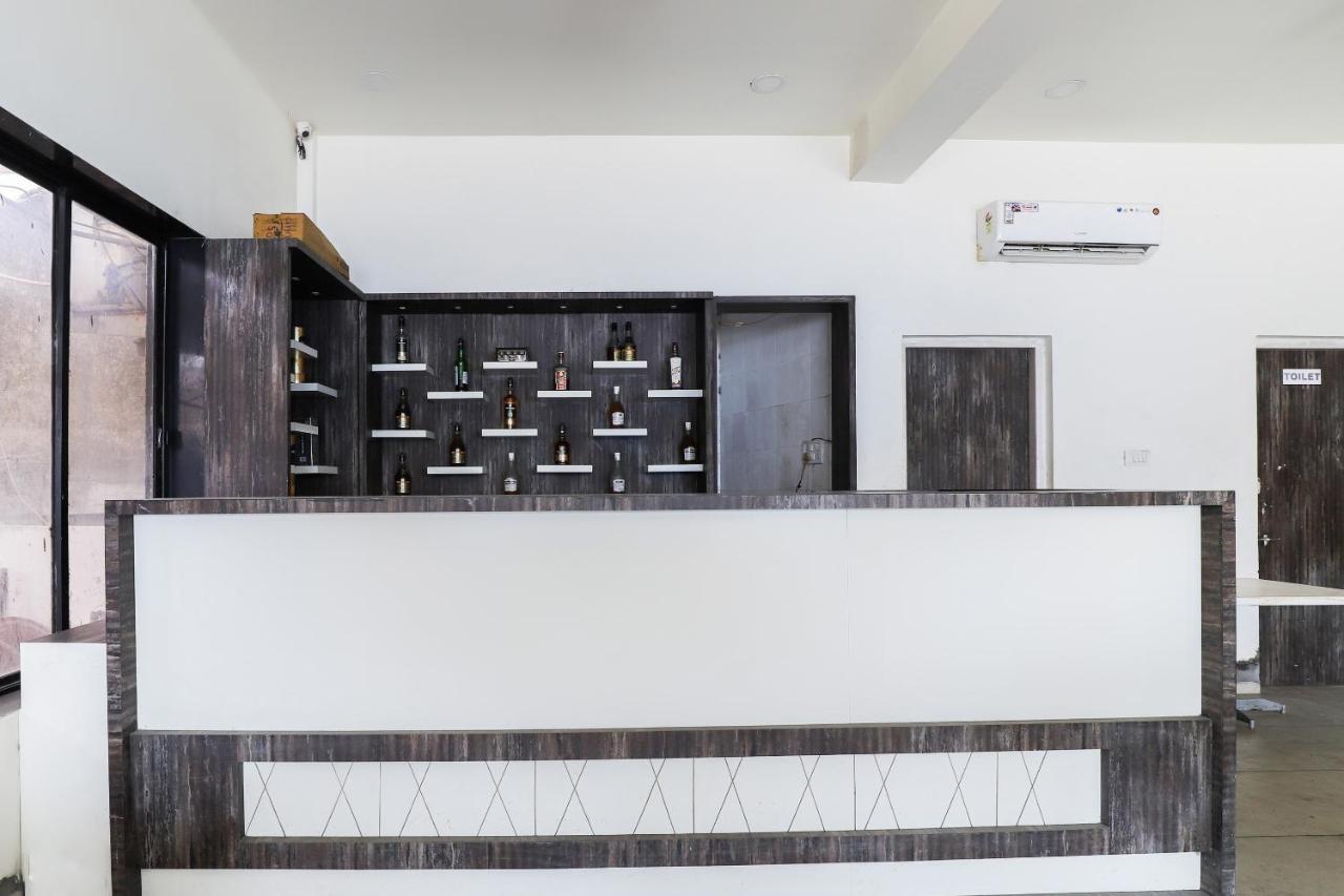 Oyo 62746 Hotel Siddharth Marwad Exterior photo